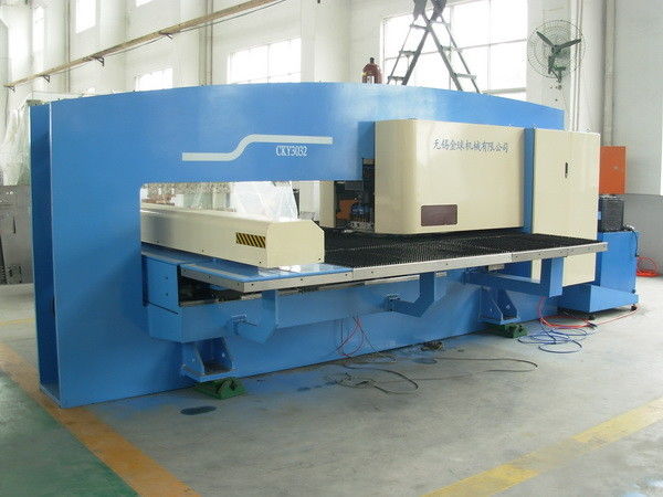 Υδραυλική CNC Punching πυργίσκων μηχανή 60 m/min με το σύστημα FANUC