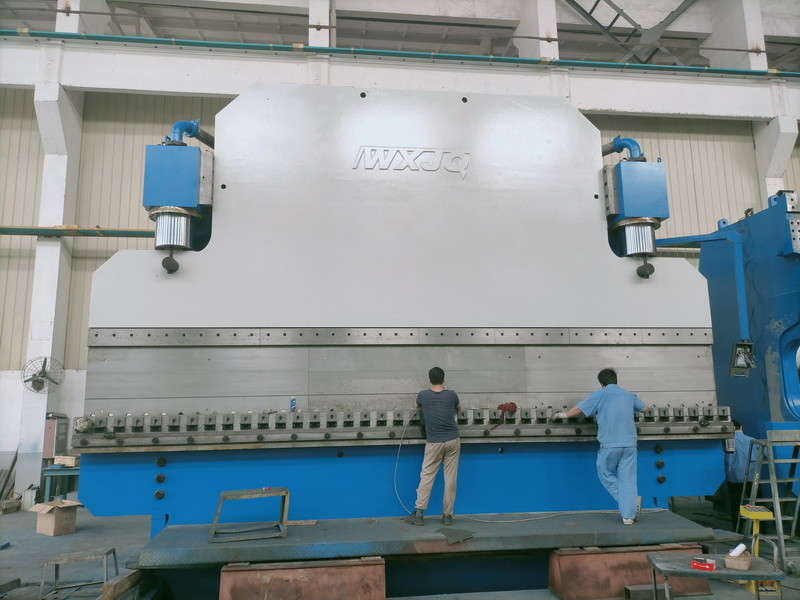 500t CNC υδραυλικό φρένο με πιστοποίηση CE Μηχανική μηχανή με ισχύ