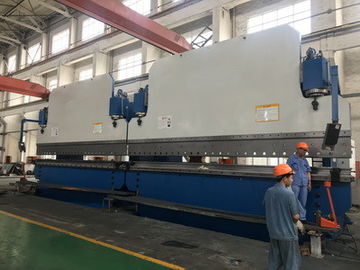 Αυτόματο CNC Tandem Press Brake 3000 τόνους Μέγεθος τραπεζιού 12000mm Δυνατότητα κάμψης 20mm φύλλο