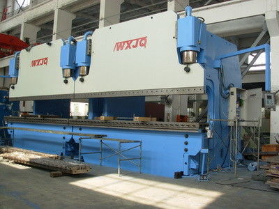 Αγορά CNC Tandem Press Brake with Throat Depth 200mm to 1600mm Max Speed 70 Mmin to 180 Mmin and Back Gauge Accuracy 0.02 mm online manufacture