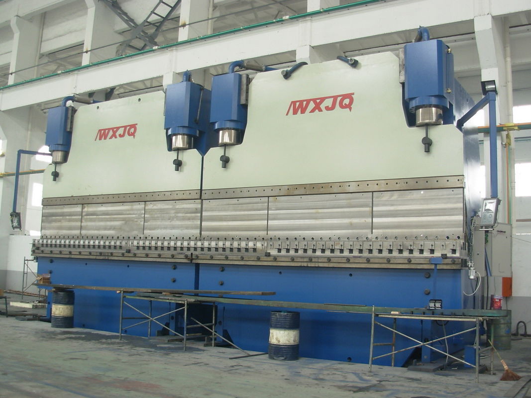 Χάλυβα φύλλου Υδραυλικό CNC Τανδημικό Φρένο 70 M/Min πλάτος τραπεζιού 200 - 800Mm 12m
