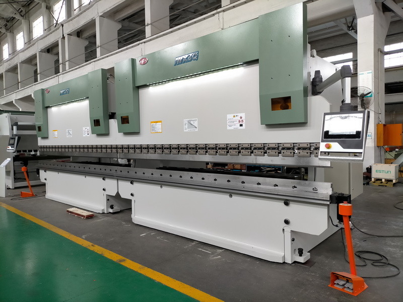 4000m Μακρύ CNC Tandem Press Brake Machine Tool Single V Bottom Die Bend 5mm φύλλο