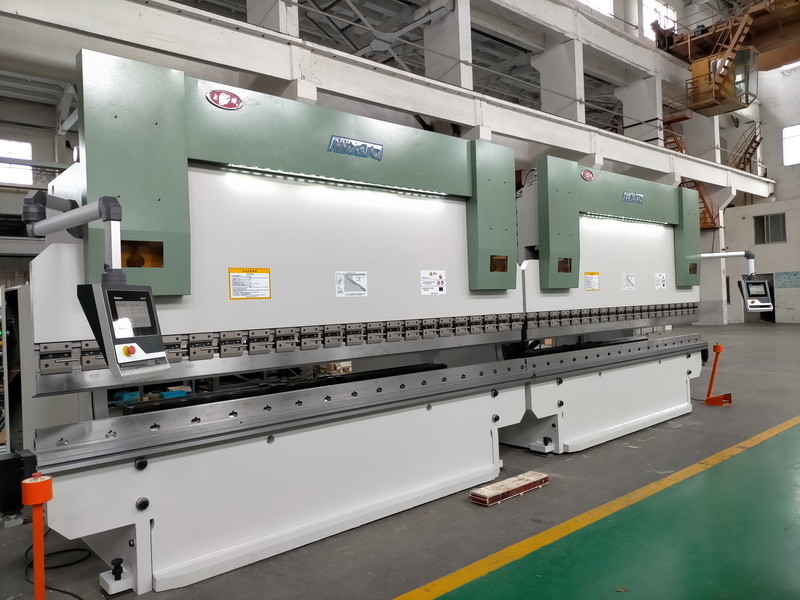 4000m Μακρύ CNC Tandem Press Brake Machine Tool Single V Bottom Die Bend 5mm φύλλο