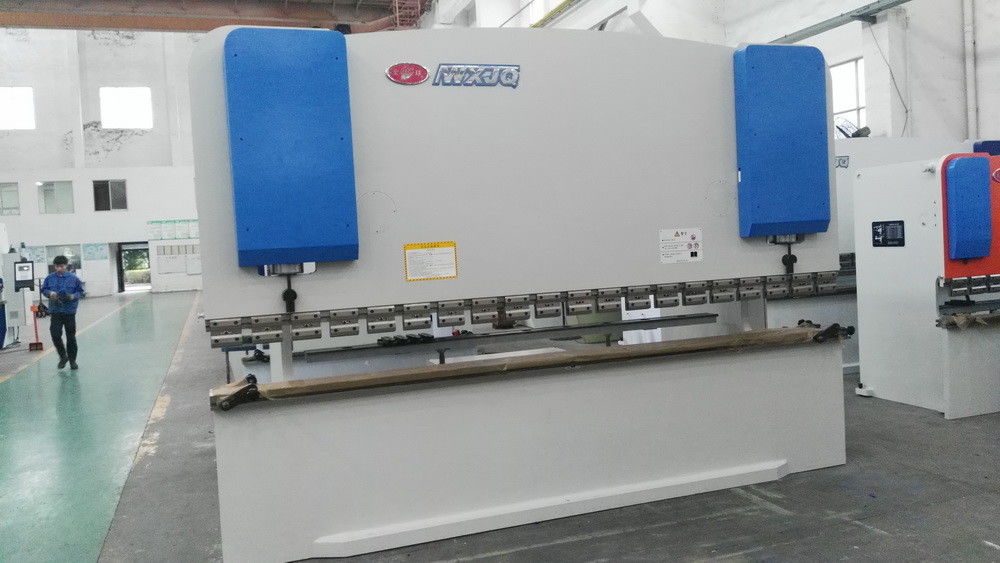 1250mm πλάτος 100-400T φύλλο μεταλλικού φρένου για το αλουμίνιο