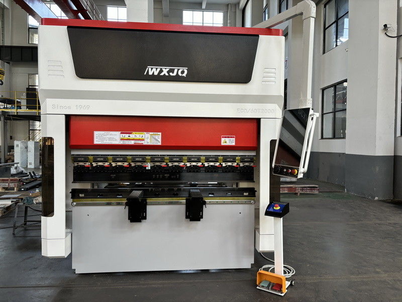 New Type 60T CNC Servo Press Brake 2m Length Worktable bend 2.5mm stainless steel