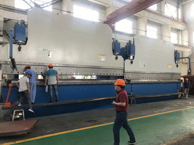 Αυτόματο CNC Tandem Press Brake 3000 τόνους Μέγεθος τραπεζιού 12000mm Δυνατότητα κάμψης 20mm φύλλο