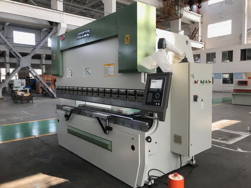 125T Δύναμη CNC Υδραυλικό Φρένο Τύπου WE67K125/3200 Για Κατασκευή Μεταλλικών